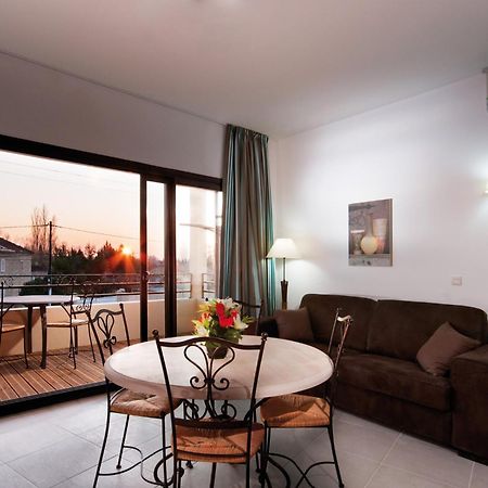 Lagrange Vacances L'Oustau De Sorgue ลีล-ซูร์-ลา-ซอร์ก ภายนอก รูปภาพ