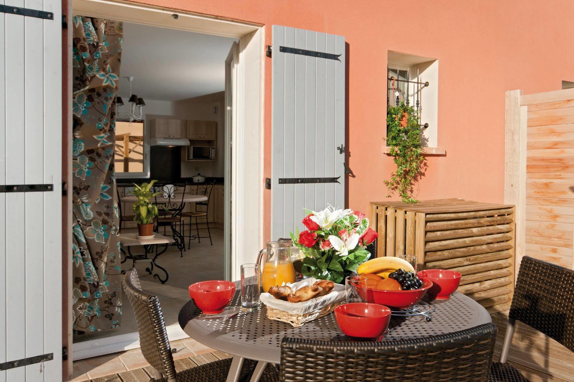 Lagrange Vacances L'Oustau De Sorgue ลีล-ซูร์-ลา-ซอร์ก ภายนอก รูปภาพ